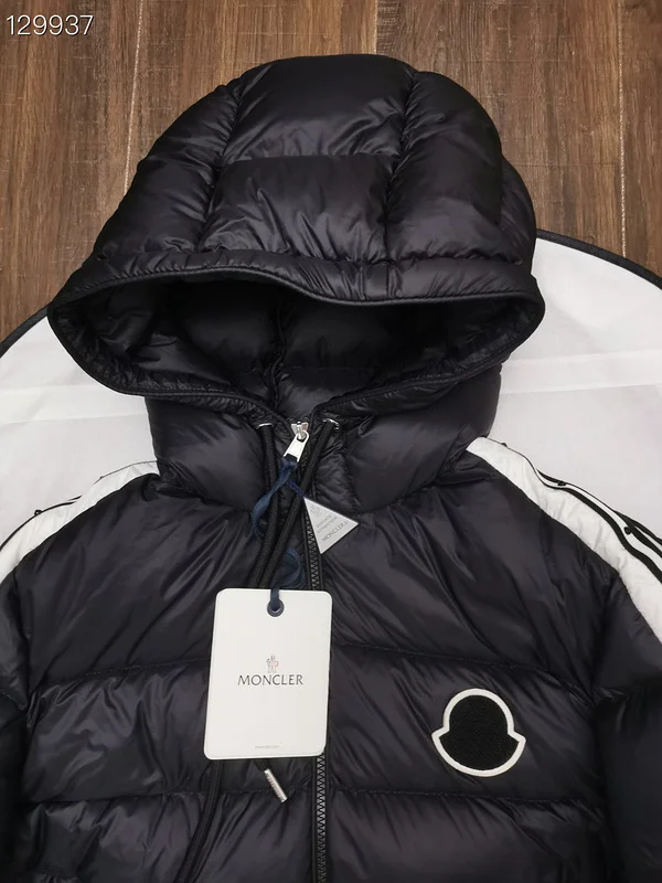 Moncler sz1-5 26yr32 (9)